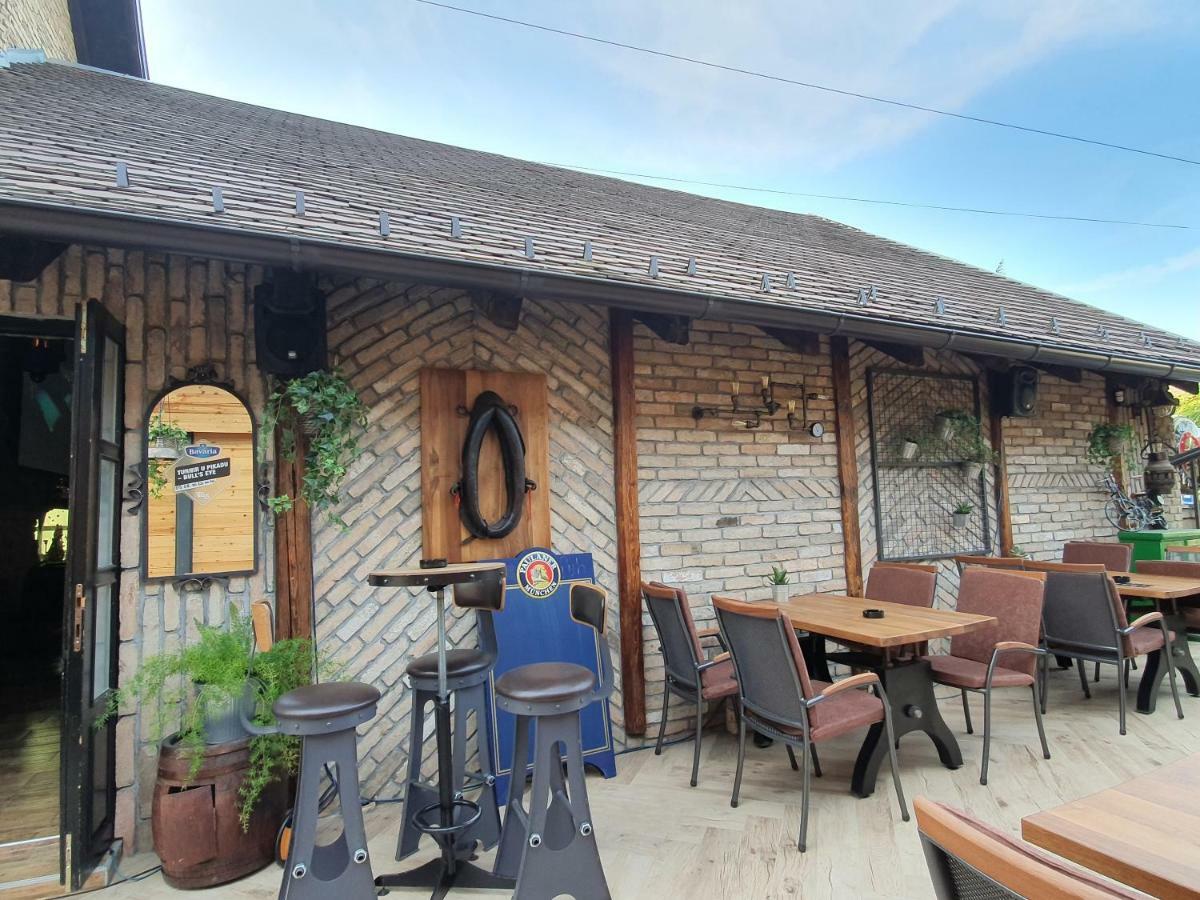 Oldbrick Pub gostionica *